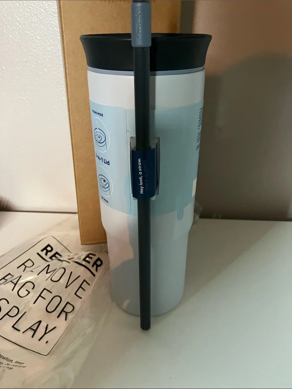 NIB-Owala White Insulated Travel Tumbler with Dark Gray Lid 24 OZ.